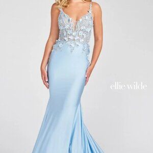 Powder Blue Ellie Wilde Prom Dress, Size 2, NWT